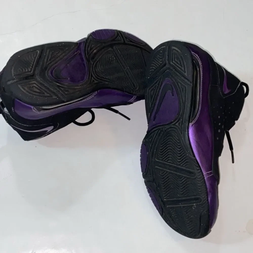 Nike Air Max Wavy GS Basketball Kids Sneakers in Black and Purple Sz5.5Y Unisex